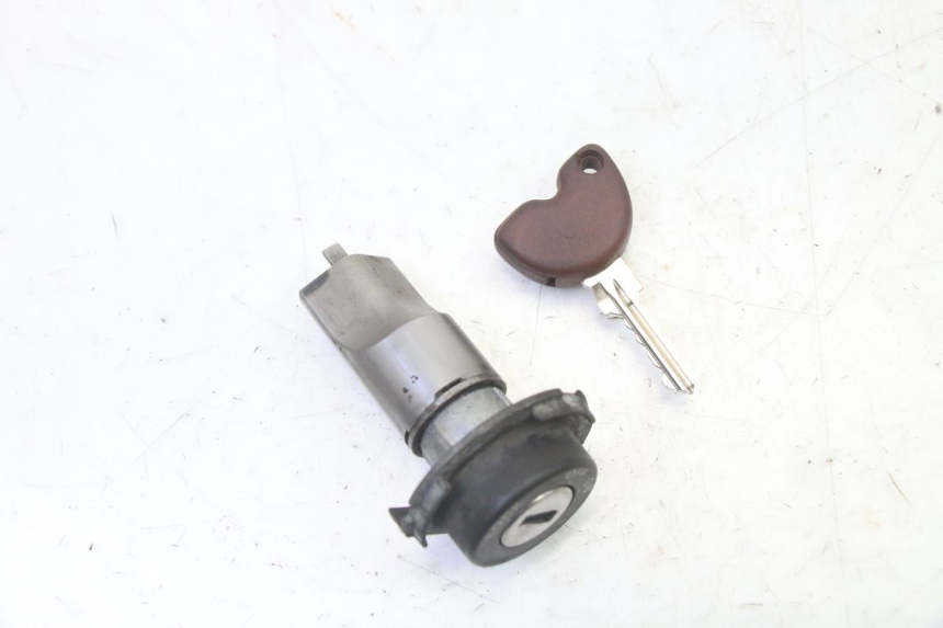 photo de LOCK KEY CDI IGNITION SWITCH KIT PIAGGIO X9 EVOLUTION 125 (2003 - 2007)