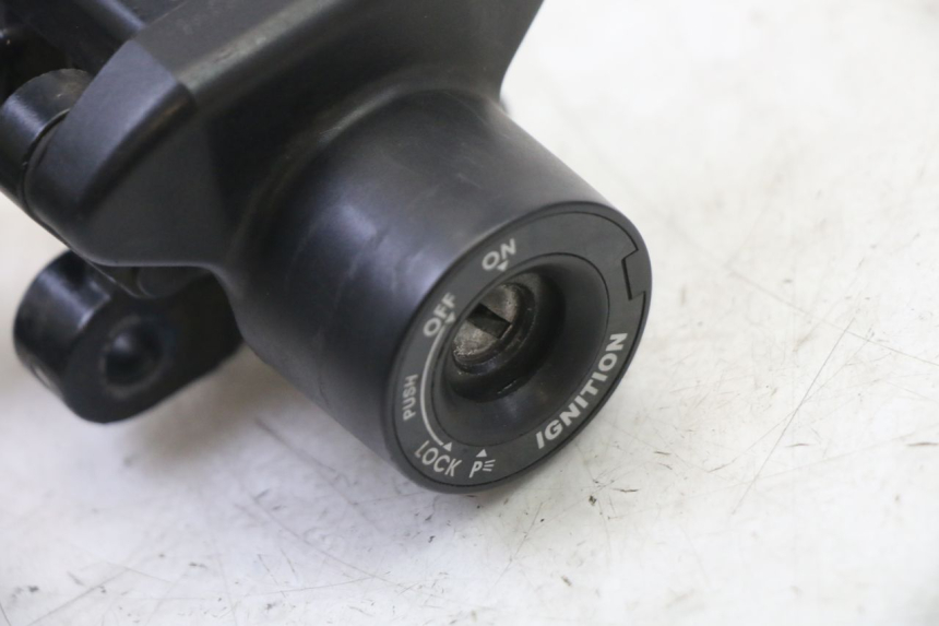 photo de LOCK SET KEY ECU YAMAHA XJ6 ABS 600 (2008 - 2016)