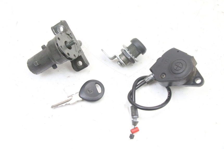 photo de LOCK SET KEY BMW C1 125 (2000 - 2003)