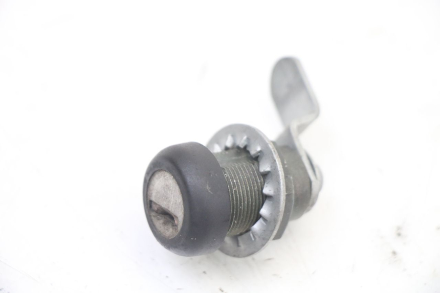 photo de LOCK SET KEY BMW C1 125 (2000 - 2003)