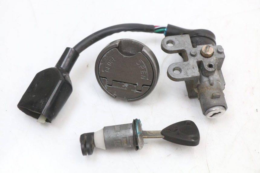 photo de LOCK SET KEY TNT MOTOR BOSTON 4T 50 (2018 - 2025)