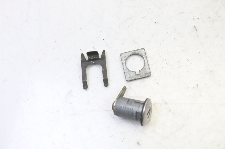 photo de LOCK KEY NEIMAN KIT HONDA CBR RR FIREBLADE 900 (1992 - 1994)