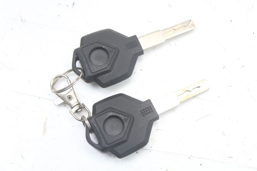 photo de LOCK SET KEY EBROH BRAVO GLE 1 (2020 - 2024)