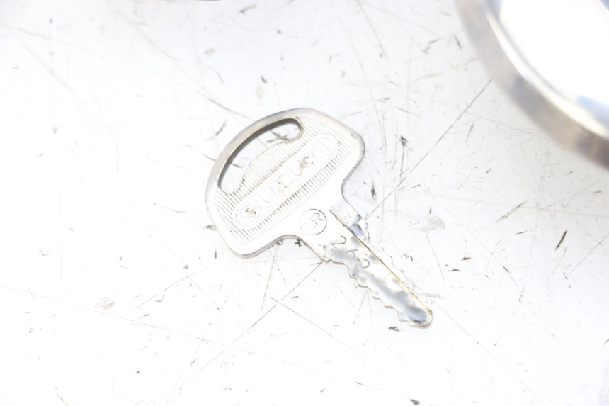 photo de LOCK KEY NEIMAN KIT SUZUKI GN 125 (1997 - 2000)