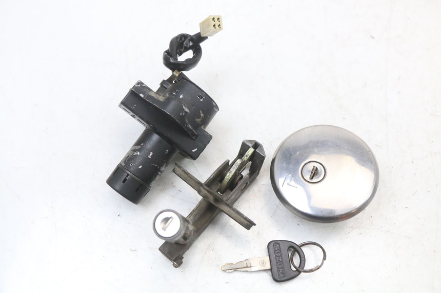 photo de LOCK SET KEY SUZUKI GSX E 250 (1982 - 1983)