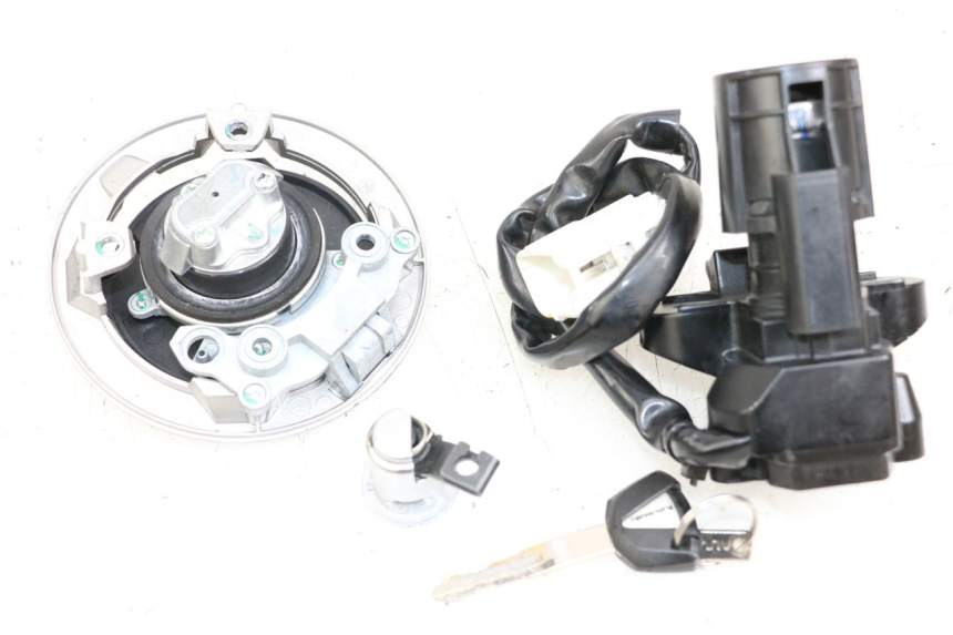 photo de LOCK SET KEY KAWASAKI NINJA 400 (2018 - 2023)