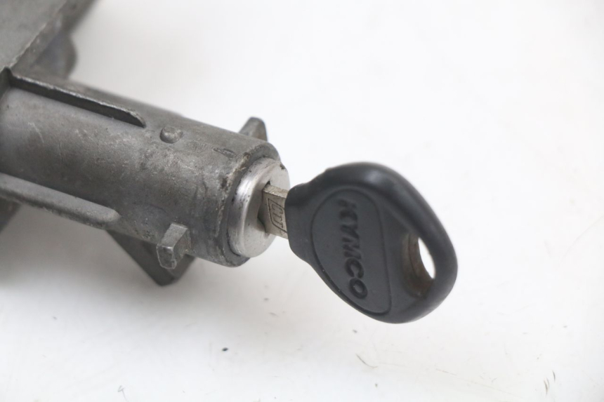 photo de LOCK SET KEY KYMCO AGILITY PREMIUM 50 (2007 - 2010)