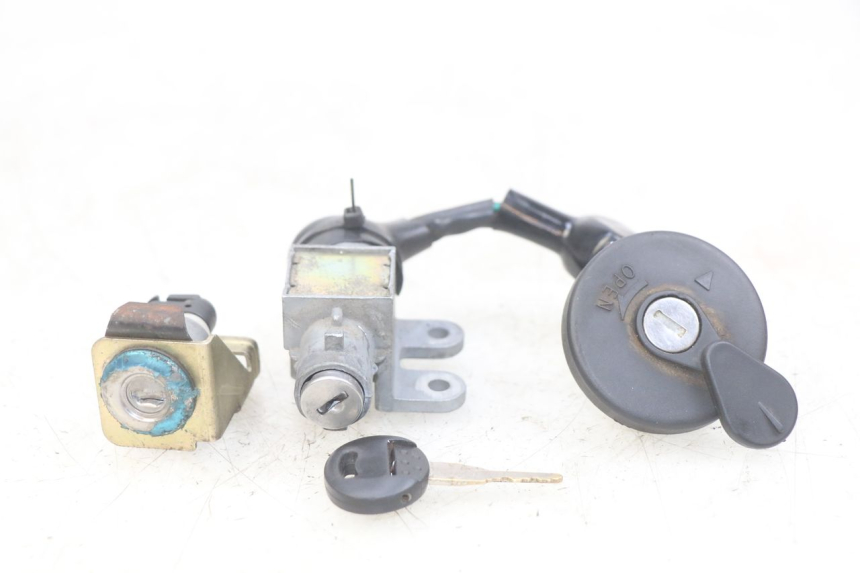 photo de LOCK KEY NEIMAN KIT PEUGEOT V-CLIC VCLIC 50 (2007 - 2013)
