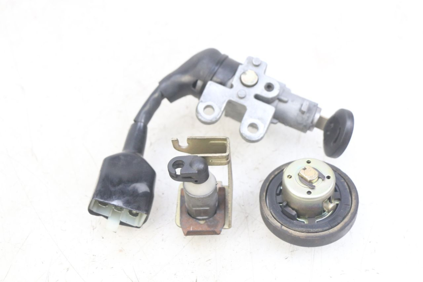photo de LOCK KEY NEIMAN KIT PEUGEOT V-CLIC VCLIC 50 (2007 - 2013)