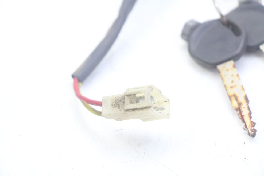 photo de LOCK SET KEY DOLPHIN PYGMY 1 (2020 - 2024)