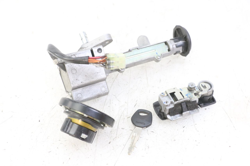 photo de LOCK SET KEY SUZUKI BURGMAN 125 (2018 - 2021)