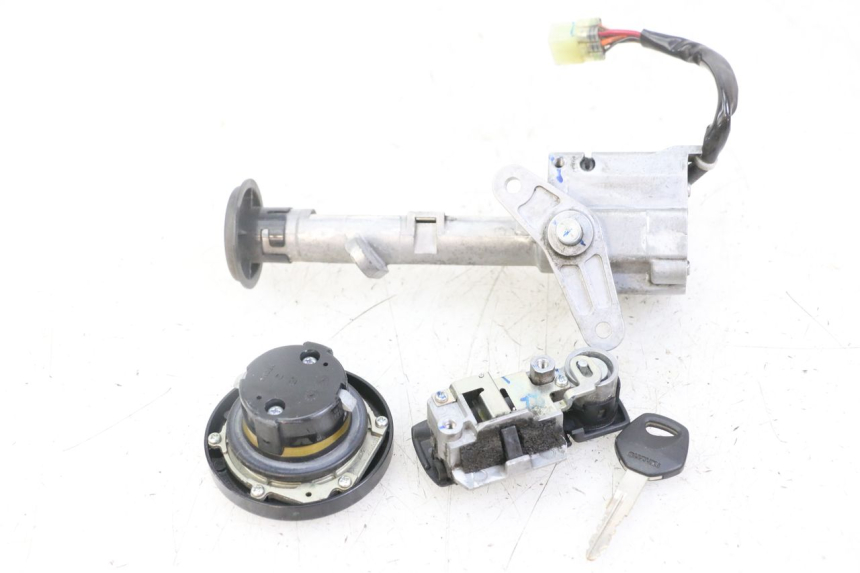 photo de LOCK SET KEY SUZUKI BURGMAN 125 (2018 - 2021)
