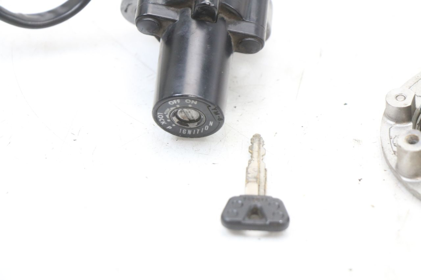 photo de LOCK SET KEY YAMAHA XJ600 XJ DIVERSION 600 (1992 - 1997)
