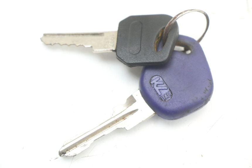 photo de LOCK KEY NEIMAN KIT PIAGGIO ZIP 2T 50 (2009 - 2019)