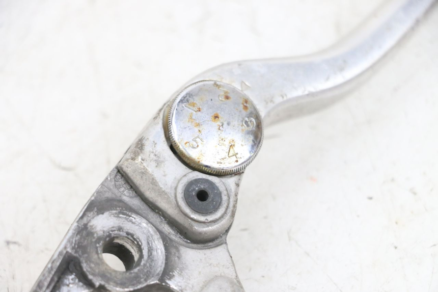 photo de RIGHT BRAKE LEVER YAMAHA TDM ABS 900 (2002 - 2014) - Technical close-up