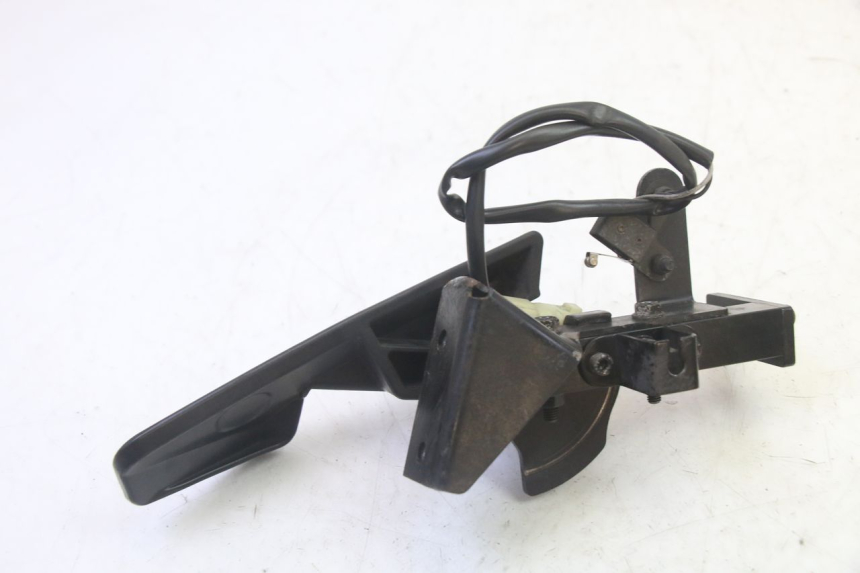 photo de PARKING BRAKE LEVER QUADRO 4 4D 350 (2015 - 2018)