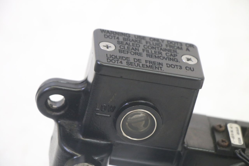 photo de PARKING BRAKE LEVER LIGIER PULSE 3 1 (2014 - 2020) - Component detail