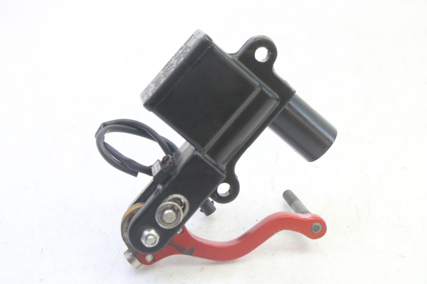 photo de PARKING BRAKE LEVER LIGIER PULSE 3 1 (2014 - 2020) - Technical close-up