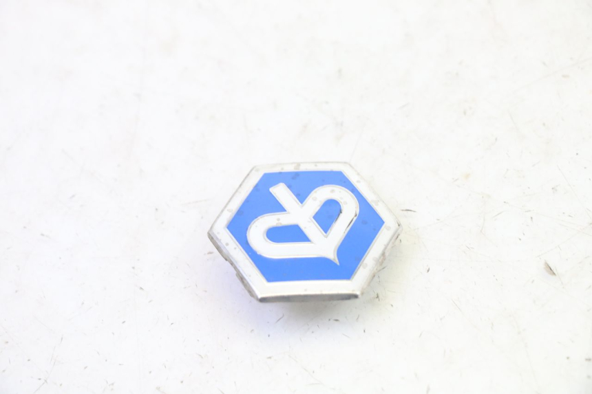 photo de BRAND LOGO PIAGGIO FLY 4T 50 (2013 - 2017) - Component detail