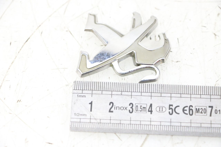 photo de BRAND LOGO PEUGEOT KISBEE 2T 50 (2010 - 2017) - Component detail