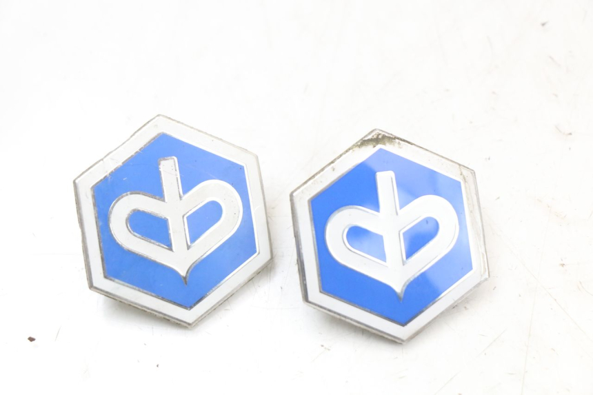 photo de BRAND LOGO PIAGGIO X10 125 (2012 - 2017)