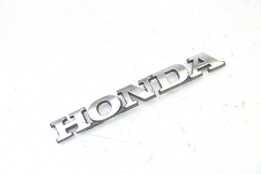 photo de BRAND LOGO HONDA ST PAN EUROPEAN 1300 (2002 - 2013)