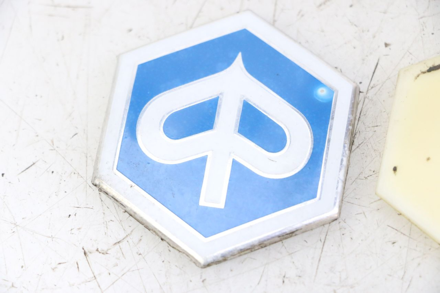 photo de BRAND LOGO PIAGGIO XEVO - X EVO 125 (2007 - 2016)