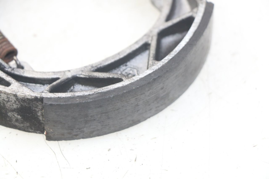 photo de BRAKE SHOE APRILIA SCARABEO 100 (2003 - 2012)