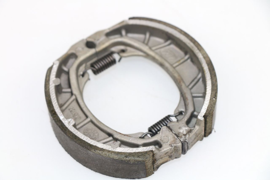 photo de BRAKE SHOES BAOTIAN TRAVEL SPIRIT 50 (2010 - 2012)