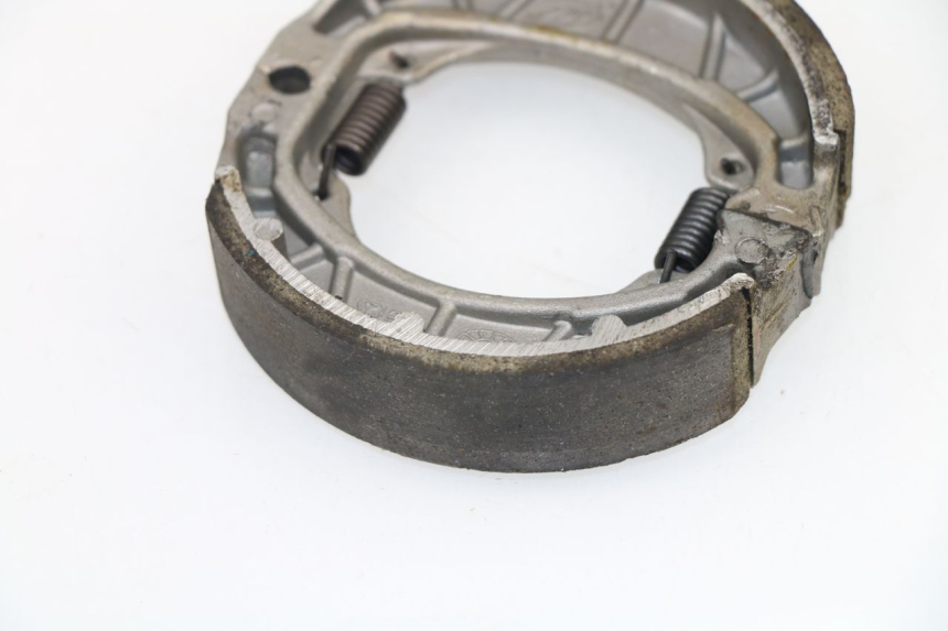 photo de BRAKE SHOES BAOTIAN TRAVEL SPIRIT 50 (2010 - 2012)