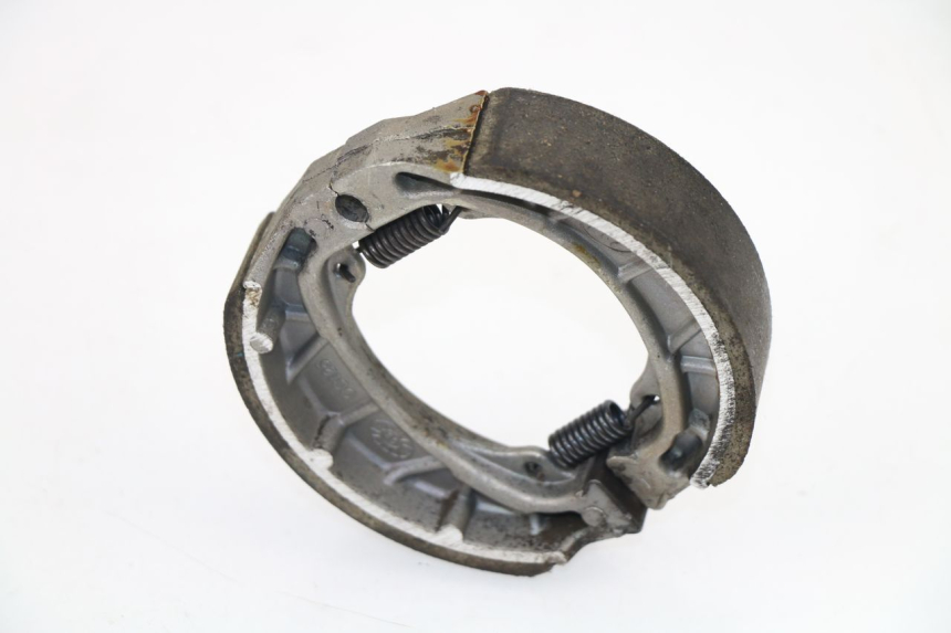 photo de BRAKE SHOES BAOTIAN TRAVEL SPIRIT 50 (2010 - 2012)