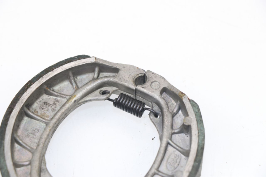 photo de BRAKE SHOES BAOTIAN TRAVEL SPIRIT 50 (2010 - 2012)