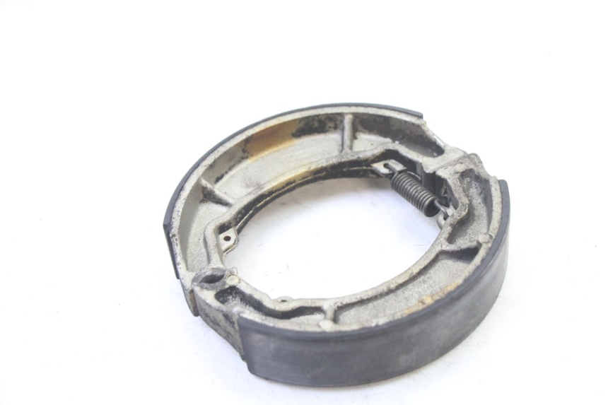 photo de BRAKE SHOE PEUGEOT ELYSEO 125 (1999 - 2004)