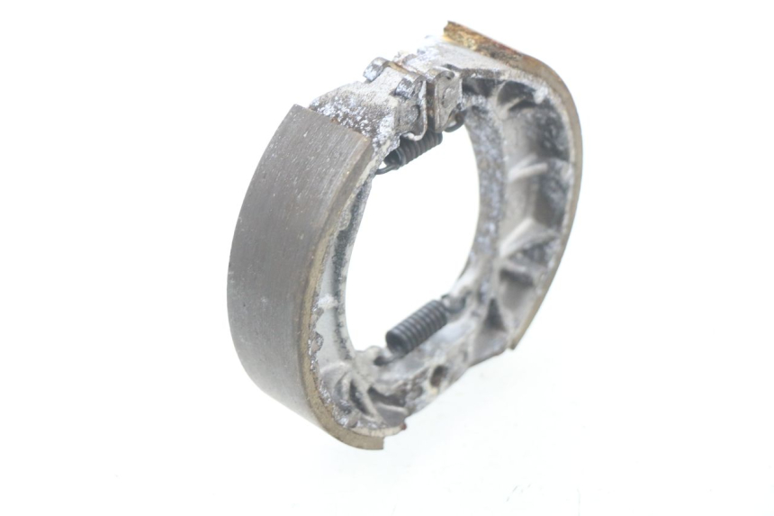 photo de BRAKE SHOE PEUGEOT KISBEE 2T 50 (2010 - 2017)