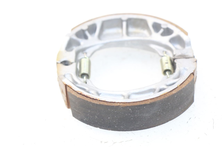 photo de BRAKE SHOE KYMCO AGILITY RS 2T 50 (2009 - 2013)