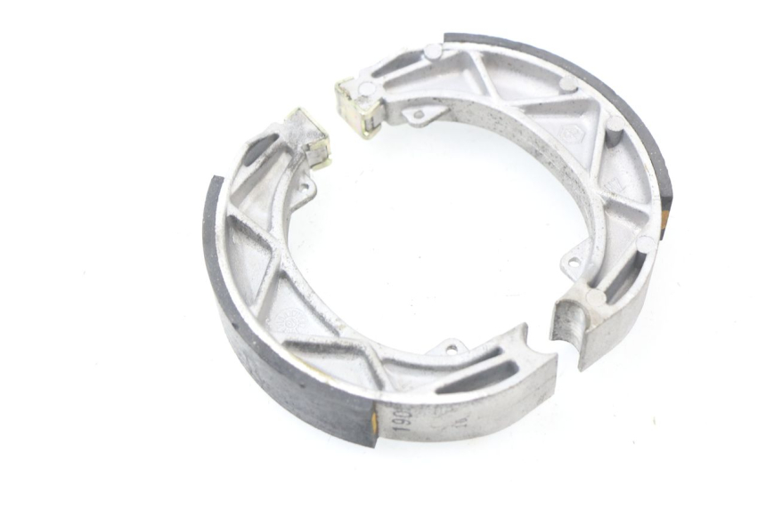 photo de BRAKE SHOES PIAGGIO LIBERTY 4T 50 (2004 - 2008)