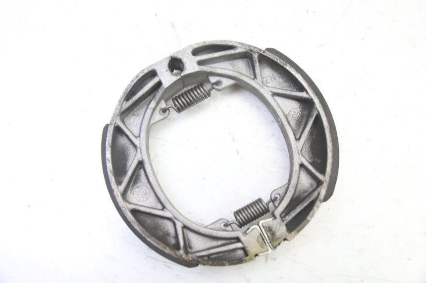photo de BRAKE SHOE PIAGGIO NEW TYPHOON 50 (2018 - 2021)