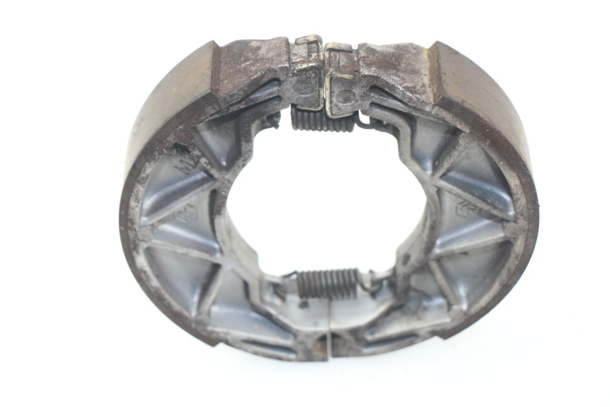 photo de BRAKE SHOES PIAGGIO FLY 125 (2005 - 2012)