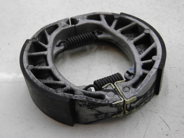 photo de BRAKE SHOES PIAGGIO ZIP 2T 50 (2009 - 2019)