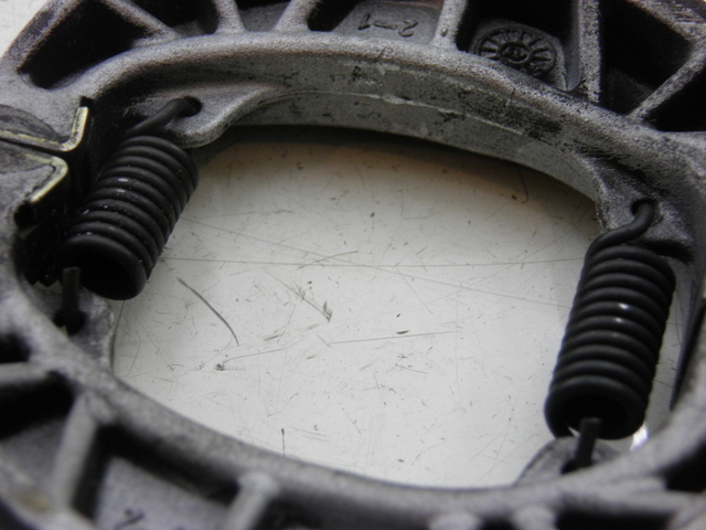 photo de BRAKE SHOES PIAGGIO ZIP 2T 50 (2009 - 2019)