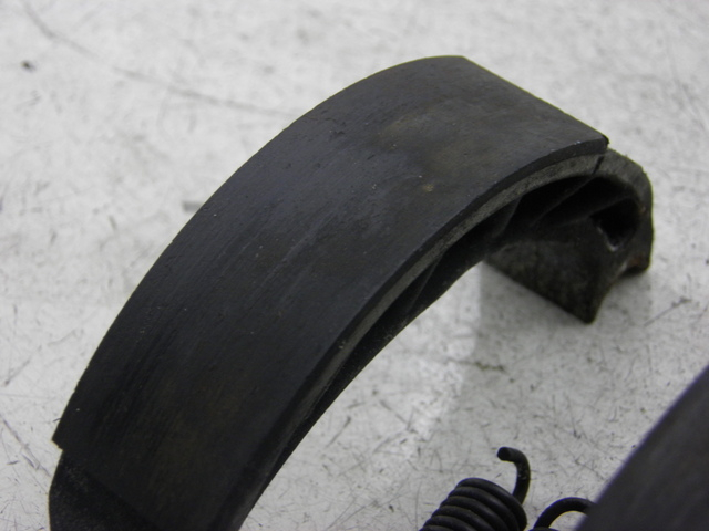 photo de BRAKE SHOES PIAGGIO ZIP 2T 50 (2009 - 2019)