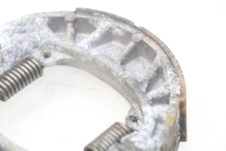 photo de BRAKE SHOE PIAGGIO ZIP 4T 50 (2018 - 2020)