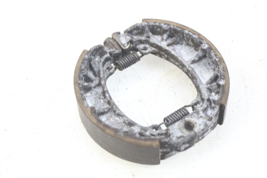 photo de BRAKE SHOE PEUGEOT TKR TREKKER FURIOUS 50 (2005 - 2014)