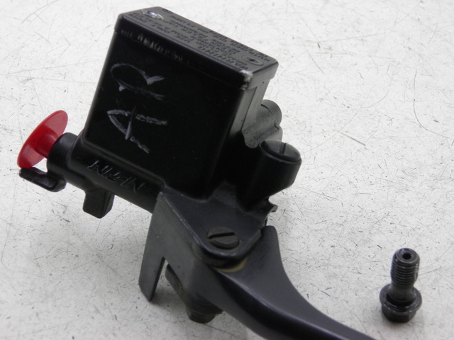 photo de REAR BRAKE MASTER CYLINDER HONDA FES S-WING SWING ABS 125 (2007 - 2015)