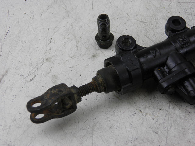 photo de REAR BRAKE MASTER CYLINDER KYMCO QUANNON 125 (2007 - 2014)