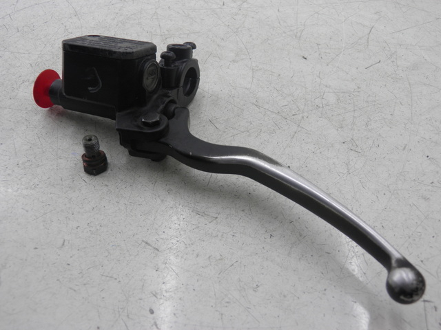 photo de REAR BRAKE MASTER CYLINDER PIAGGIO X7 125 (2007 - 2013)