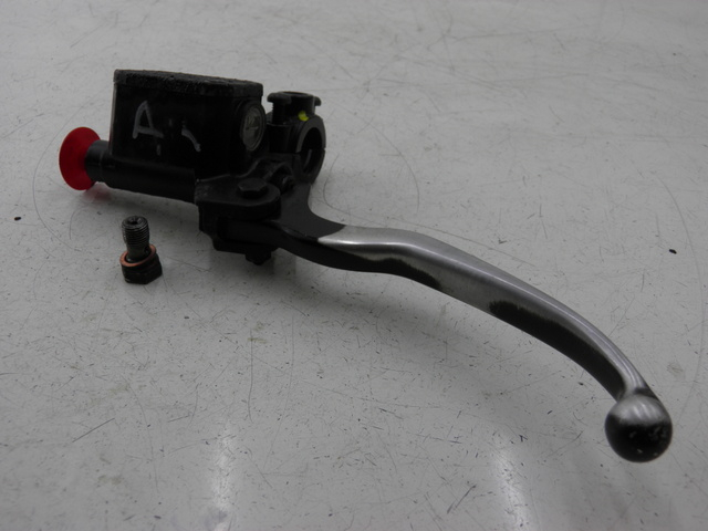 photo de REAR BRAKE MASTER CYLINDER PIAGGIO XEVO - X EVO 125 (2007 - 2016)
