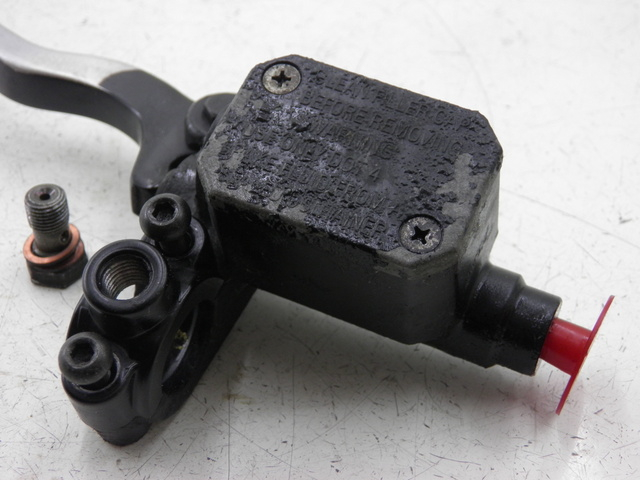 photo de REAR BRAKE MASTER CYLINDER PIAGGIO XEVO - X EVO 125 (2007 - 2016)