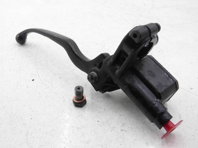 photo de REAR BRAKE MASTER CYLINDER PIAGGIO XEVO - X EVO 125 (2007 - 2016)