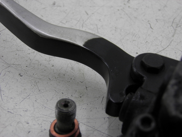 photo de REAR BRAKE MASTER CYLINDER PIAGGIO XEVO - X EVO 125 (2007 - 2016)